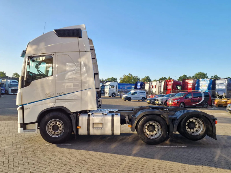 Volvo FH 13.500 Globetrotter XL 6x2 - Full air - 3.20 WB - MA VIN - Low KM - Leather - Тягач: фото 4 Volvo FH 13.500 Globetrotter XL 6x2 - Full air - 3.20 WB - MA VIN - Low KM - Leather - Тягач: фото 4