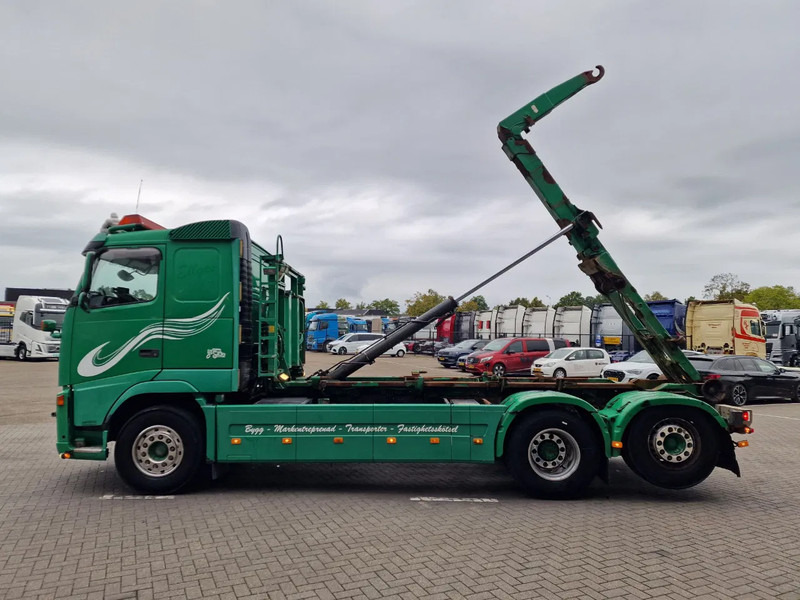 Volvo FH 13.440 6x2*4 - HIAB Hooklift 17T - Euro 5 - I shift - Steering axle - Крюковой мультилифт: фото 4 Volvo FH 13.440 6x2*4 - HIAB Hooklift 17T - Euro 5 - I shift - Steering axle - Крюковой мультилифт: фото 4