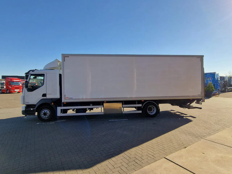 Volvo FL 250 4x2 Box truck, loading lift, 12T - Грузовик с закрытым кузовом: фото 4 Volvo FL 250 4x2 Box truck, loading lift, 12T - Грузовик с закрытым кузовом: фото 4