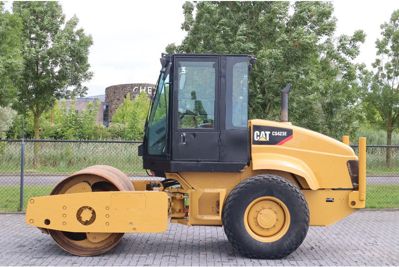 Caterpillar CS423 E | AIRCO | GOOD WORKING | BW 177 - Каток: фото 1 Caterpillar CS423 E | AIRCO | GOOD WORKING | BW 177 - Каток: фото 1