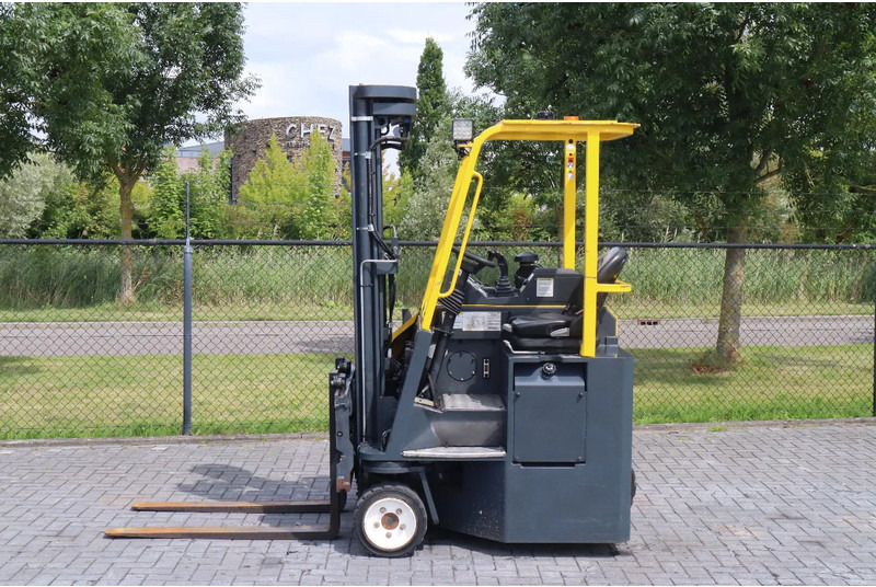 Combilift CB3000 | 2.5 TON | 6 METER | TRIPLEX | SIDESHIFT - Четырехсторонний погрузчик: фото 1 Combilift CB3000 | 2.5 TON | 6 METER | TRIPLEX | SIDESHIFT - Четырехсторонний погрузчик: фото 1
