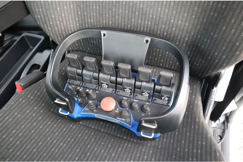 FUSO 7C18 | 4X2 | 3-WAY TIPPER | PM 6.5 KRAN /CRANE в лизинг FUSO 7C18 | 4X2 | 3-WAY TIPPER | PM 6.5 KRAN /CRANE: фото 18