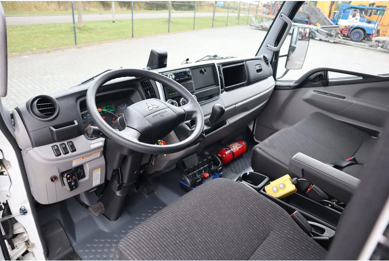 Малотоннажный самосвал FUSO Canter 7C18 | 4X2 | 3-WAY TIPPER | PM 6.5 KRAN /CRANE: фото 17