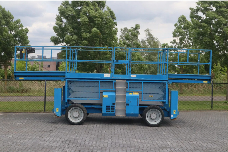 Genie GS-4390 RT | 15 METER | 680 KG - Ножничный подъемник: фото 4 Genie GS-4390 RT | 15 METER | 680 KG - Ножничный подъемник: фото 4