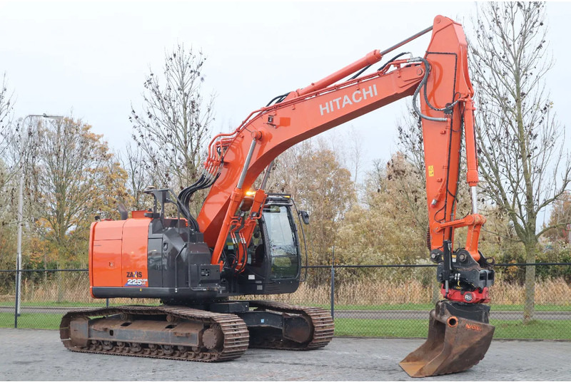 Hitachi ZX225 USRLC-6 | ROTOTILT | 3X BUCKET | TOPCON 3D MC GPS - Гусеничный экскаватор: фото 5 Hitachi ZX225 USRLC-6 | ROTOTILT | 3X BUCKET | TOPCON 3D MC GPS - Гусеничный экскаватор: фото 5