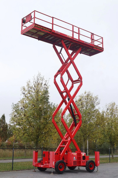 Ножничный подъемник LGMG SR1023D | 12 METER | 1.100 KG: фото 8 Ножничный подъемник LGMG SR1023D | 12 METER | 1.100 KG: фото 8