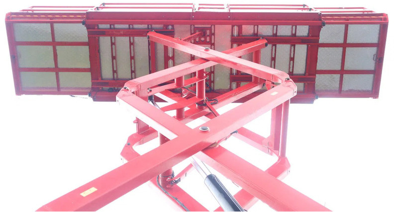 Ножничный подъемник LGMG SR1023D | 12 METER | 1.100 KG: фото 10 Ножничный подъемник LGMG SR1023D | 12 METER | 1.100 KG: фото 10