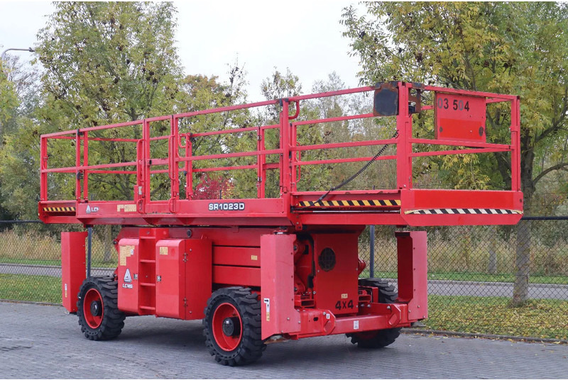 Ножничный подъемник LGMG SR1023D | 12 METER | 1.100 KG: фото 6 Ножничный подъемник LGMG SR1023D | 12 METER | 1.100 KG: фото 6