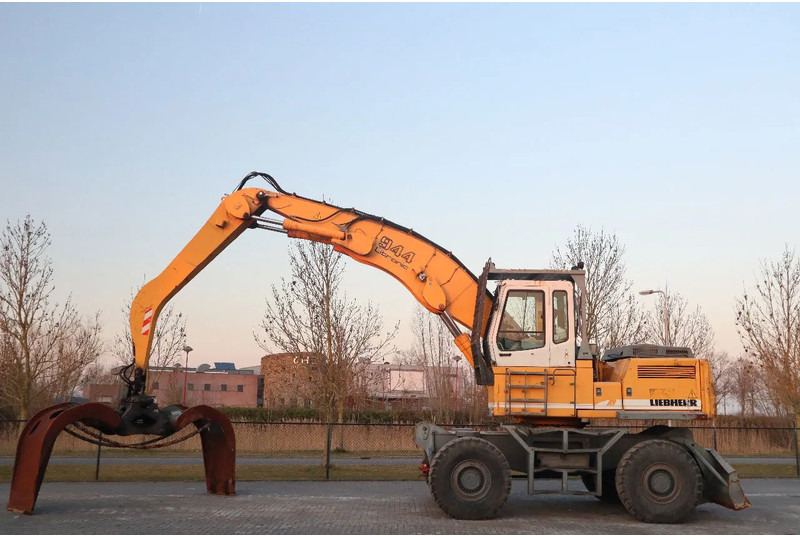 Liebherr A944 B HD | LOG GRAPPLE | HOLZGREIFER | TIMBER - Перегружатель: фото 1 Liebherr A944 B HD | LOG GRAPPLE | HOLZGREIFER | TIMBER - Перегружатель: фото 1