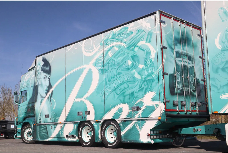 Scania R560 V8 | BERTHONS HOT ROD | CUSTOM SPECIAL TRUCK - Грузовик с закрытым кузовом: фото 2 Scania R560 V8 | BERTHONS HOT ROD | CUSTOM SPECIAL TRUCK - Грузовик с закрытым кузовом: фото 2