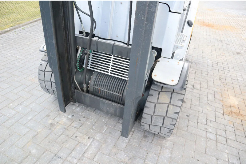 Still RX 70-50 /600 | TRIPLEX | FORK EXT. | SIDESHIFT в лизинг Still RX 70-50 /600 | TRIPLEX | FORK EXT. | SIDESHIFT: фото 12