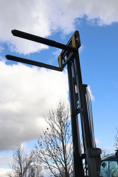 Still RX 70-50 /600 | TRIPLEX | FORK EXT. | SIDESHIFT в лизинг Still RX 70-50 /600 | TRIPLEX | FORK EXT. | SIDESHIFT: фото 10