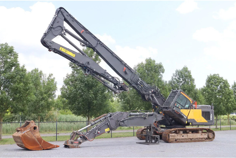 Volvo EC380EHR | EC380E HR | 23M BOOM | OILQUICK | MAGNET | DEMOLITION - Гусеничный экскаватор: фото 2 Volvo EC380EHR | EC380E HR | 23M BOOM | OILQUICK | MAGNET | DEMOLITION - Гусеничный экскаватор: фото 2