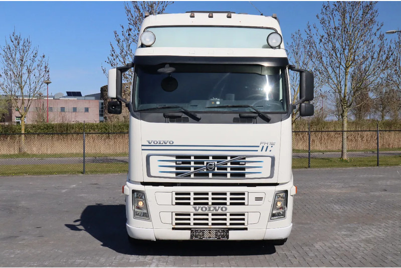 Volvo FH 460 | 6X2 | MANUAL | BDF | RETARDER | EURO 3 - Грузовик-контейнеровоз/ Сменный кузов: фото 2 Volvo FH 460 | 6X2 | MANUAL | BDF | RETARDER | EURO 3 - Грузовик-контейнеровоз/ Сменный кузов: фото 2