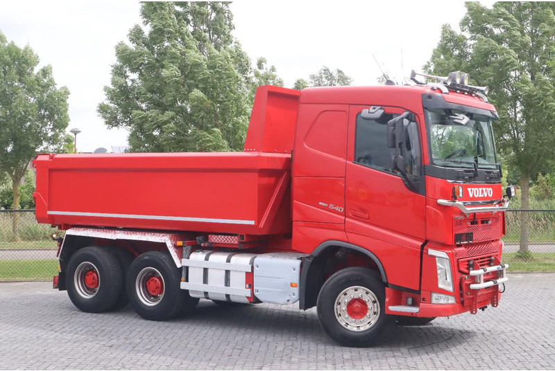 Volvo FH 540 | 6X4 | RETARDER | BIG AXLES | EURO 6 - Самосвал: фото 3 Volvo FH 540 | 6X4 | RETARDER | BIG AXLES | EURO 6 - Самосвал: фото 3