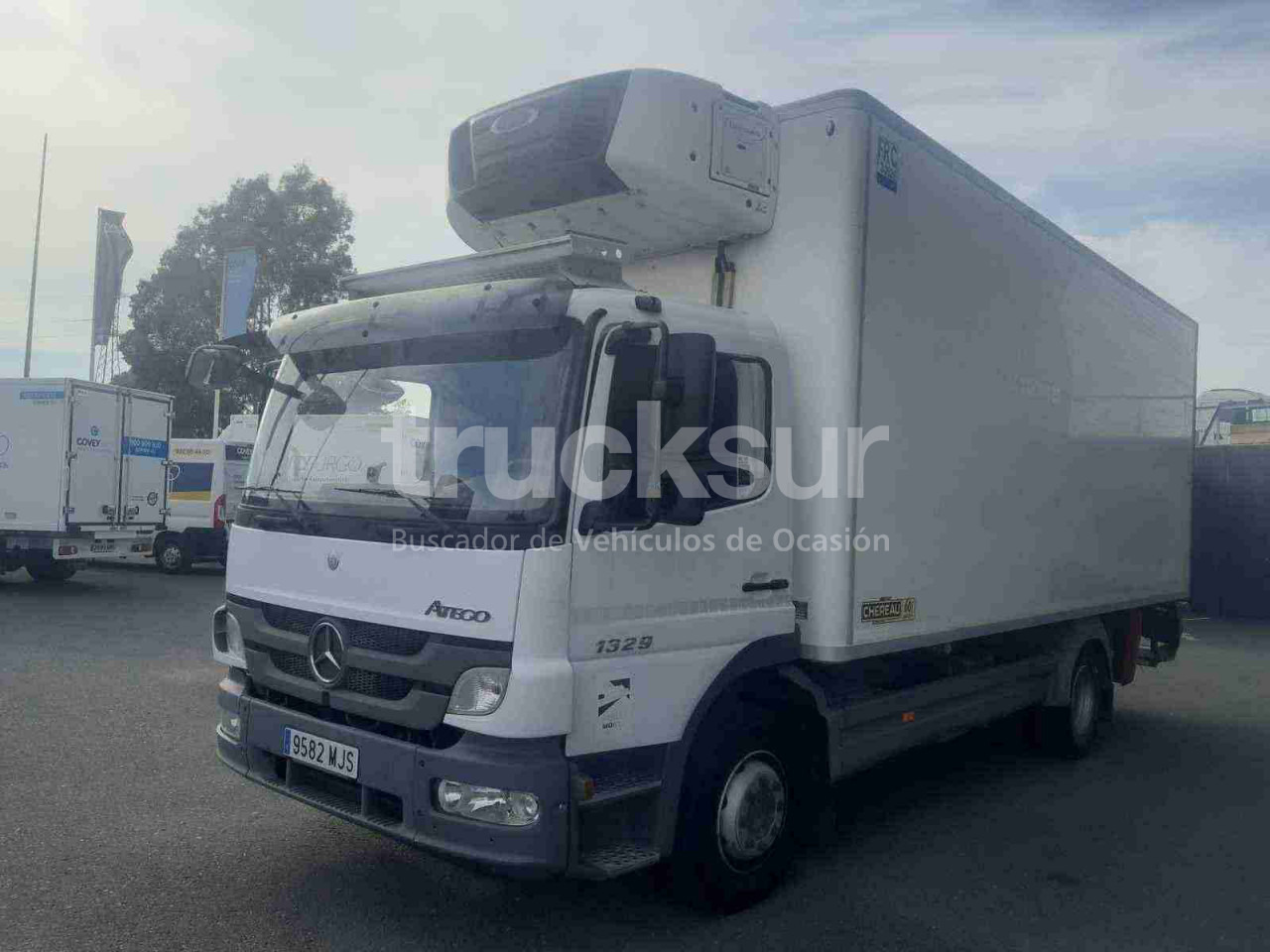 MERCEDES ATEGO FRC - Грузовик с закрытым кузовом: фото 2 MERCEDES ATEGO FRC - Грузовик с закрытым кузовом: фото 2