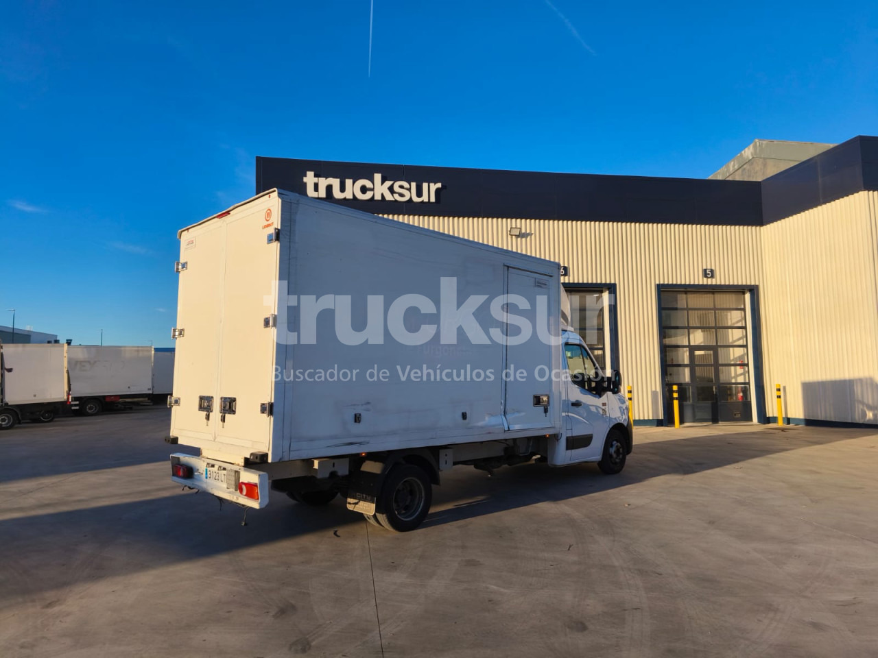 RENAULT MASTER 165.35 GV - Фургон с закрытым кузовом: фото 4 RENAULT MASTER 165.35 GV - Фургон с закрытым кузовом: фото 4