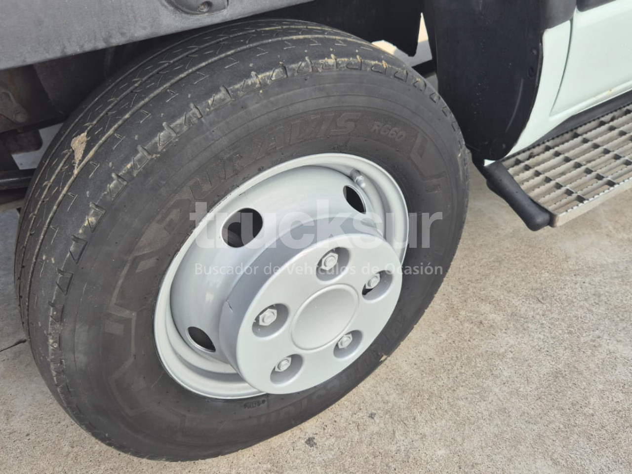 Эвакуатор RENAULT MASTER: фото 23 Эвакуатор RENAULT MASTER: фото 23