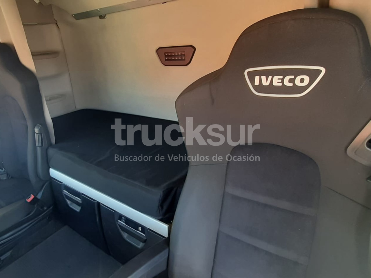 Тягач IVECO S-WAY AS440S51T/P: фото 9 Тягач IVECO S-WAY AS440S51T/P: фото 9