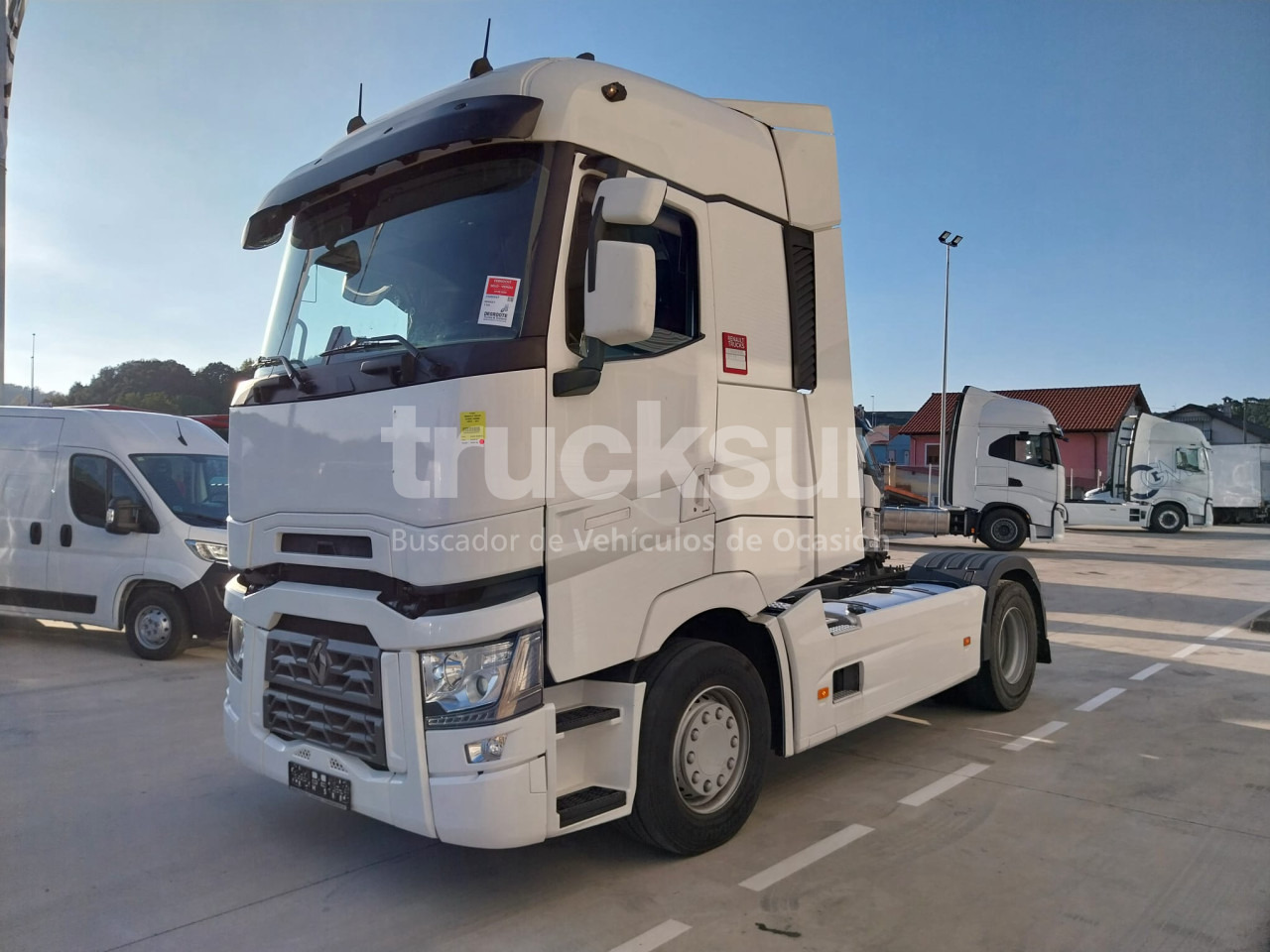 RENAULT T520 HIGH SLEEPER CAB - Тягач: фото 2 RENAULT T520 HIGH SLEEPER CAB - Тягач: фото 2