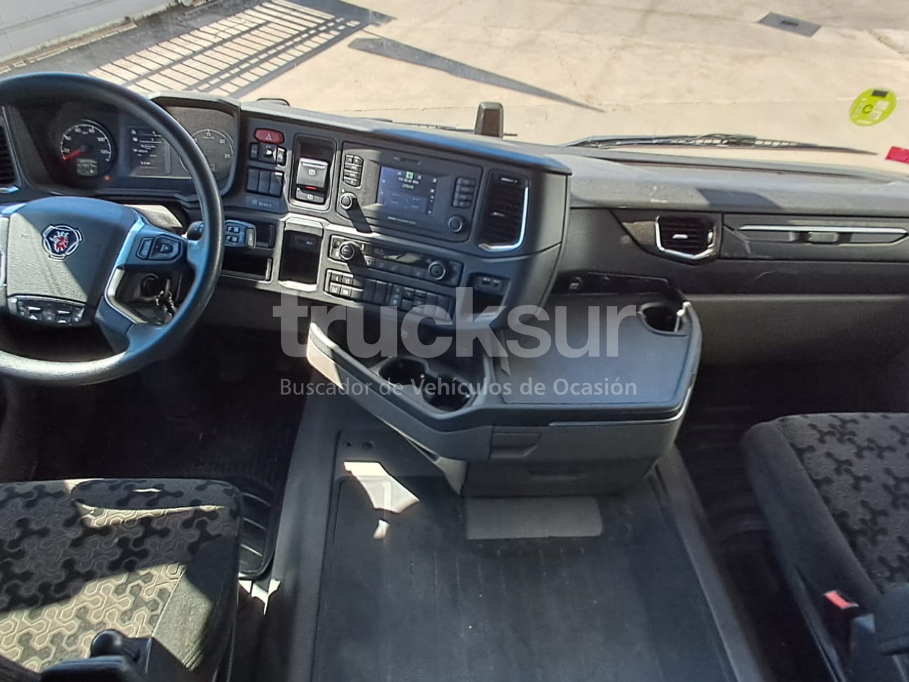 SCANIA R450 - Тягач: фото 5 SCANIA R450 - Тягач: фото 5