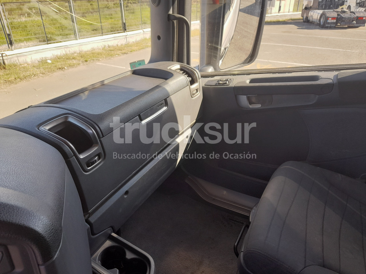 Тягач SCANIA R520: фото 8