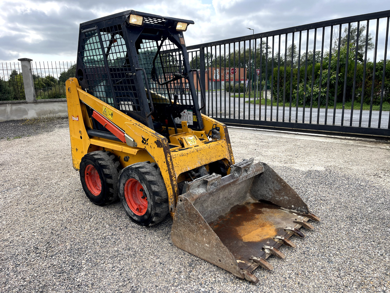 BOBCAT S70 - Мини-погрузчик с бортовым поворотом: фото 4 BOBCAT S70 - Мини-погрузчик с бортовым поворотом: фото 4