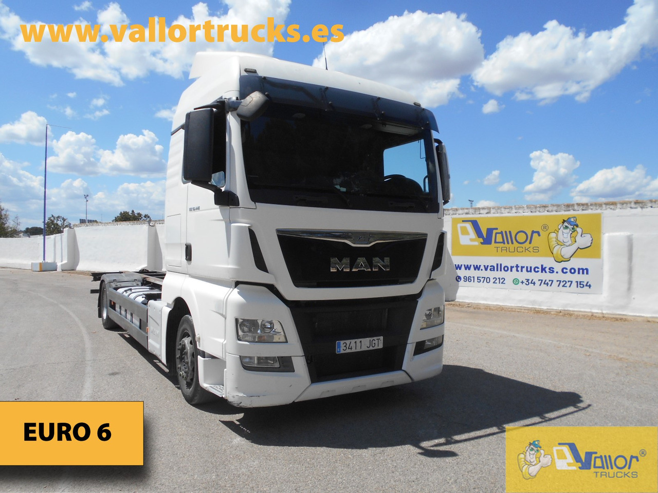 MAN TGX 18.440 - Грузовик-контейнеровоз/ Сменный кузов: фото 2 MAN TGX 18.440 - Грузовик-контейнеровоз/ Сменный кузов: фото 2