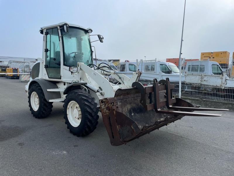 Atlas 65 - Компактный фронтальный погрузчик: фото 4 Atlas 65 - Компактный фронтальный погрузчик: фото 4