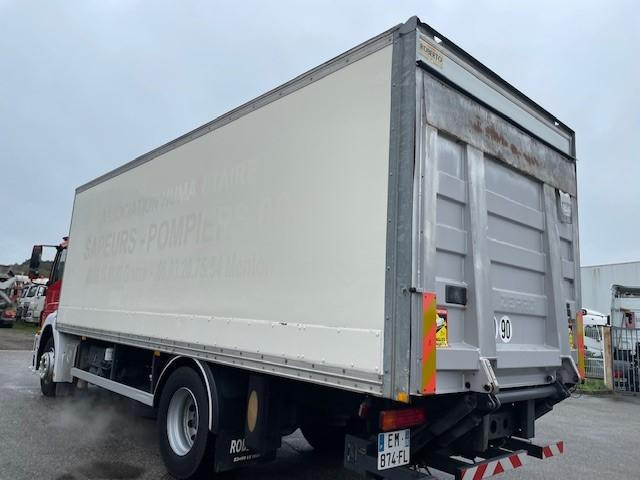 Грузовик с закрытым кузовом Mercedes Axor 1829: фото 8