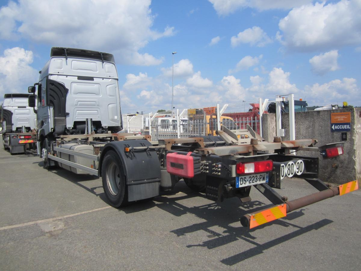 Renault Gamme T 430 DXI - Грузовик-контейнеровоз/ Сменный кузов: фото 5 Renault Gamme T 430 DXI - Грузовик-контейнеровоз/ Сменный кузов: фото 5