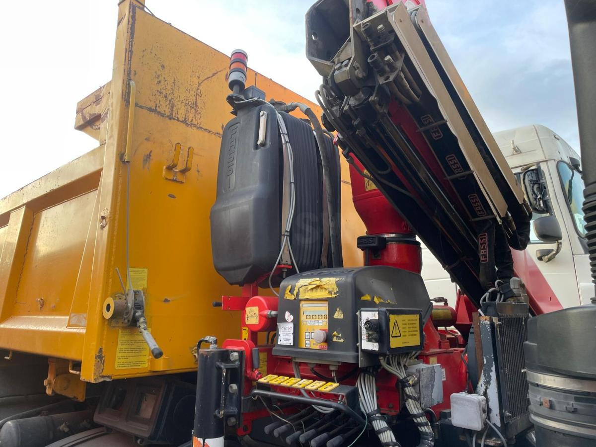 Renault Kerax 370 DCI - Самосвал: фото 3 Renault Kerax 370 DCI - Самосвал: фото 3