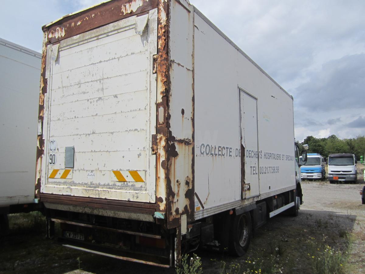Renault Midlum 220 DCI - Грузовик с закрытым кузовом: фото 2 Renault Midlum 220 DCI - Грузовик с закрытым кузовом: фото 2