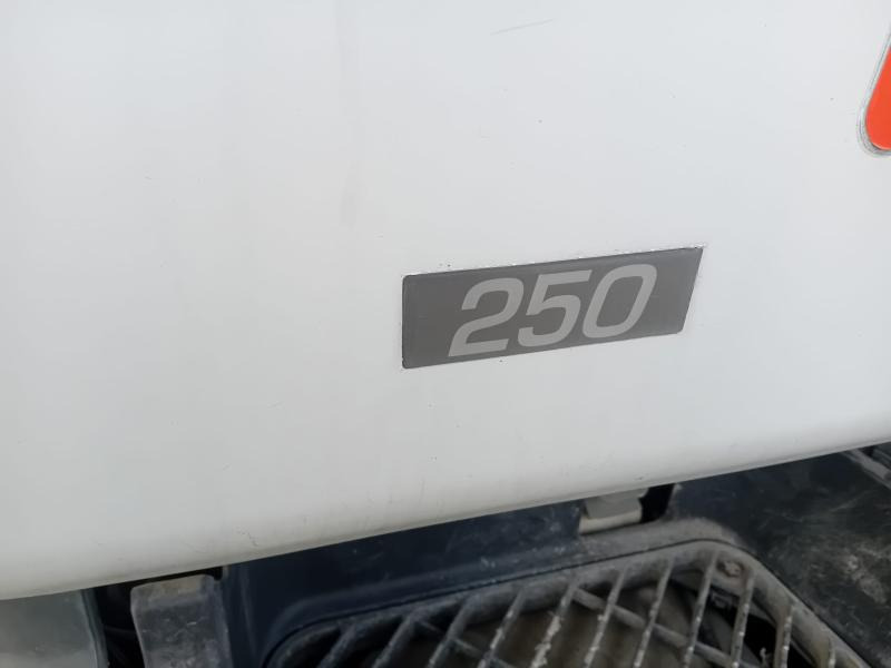 Renault Premium 250 - Грузовик-цистерна: фото 4 Renault Premium 250 - Грузовик-цистерна: фото 4