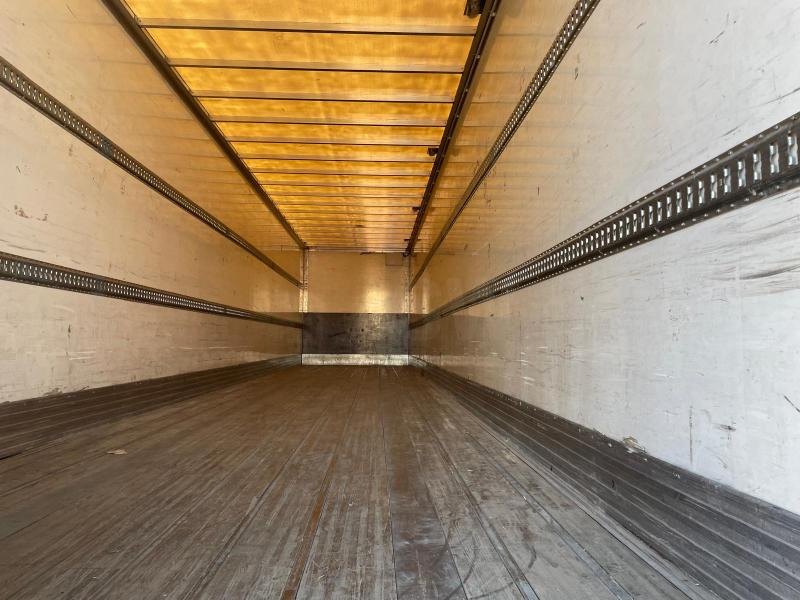 Samro  - Полуприцеп-фургон: фото 5 Samro  - Полуприцеп-фургон: фото 5