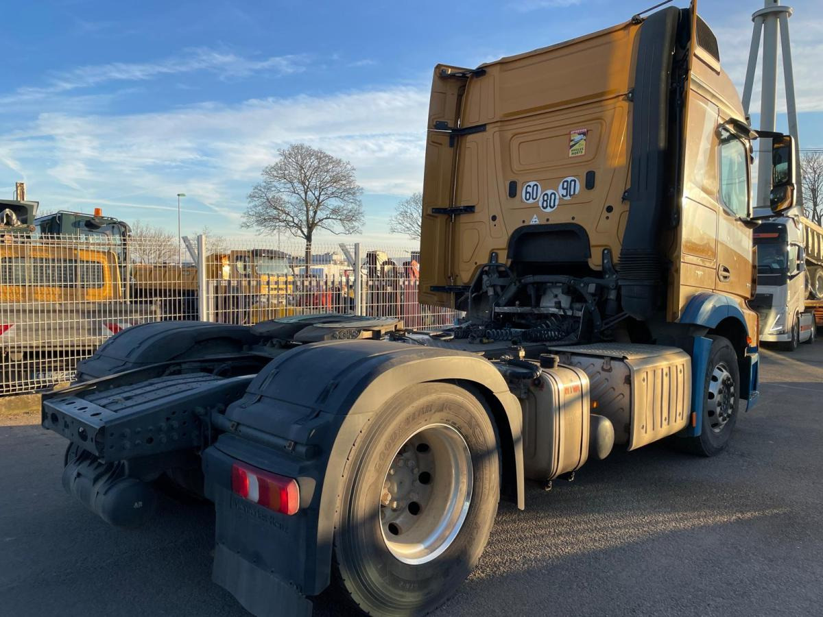 Mercedes Actros 1845 - Тягач: фото 3 Mercedes Actros 1845 - Тягач: фото 3