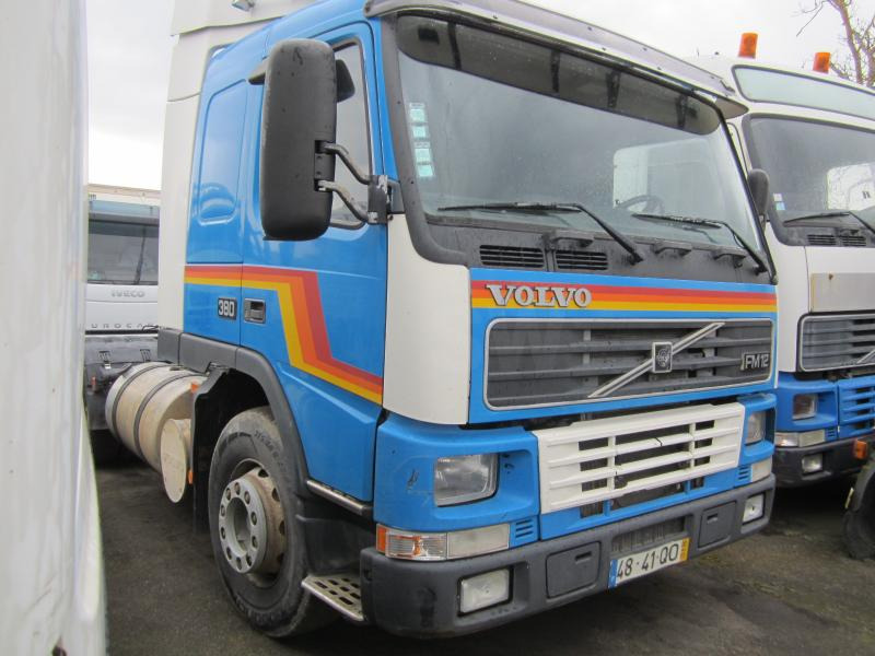 Volvo FM12 380 - Тягач: фото 2 Volvo FM12 380 - Тягач: фото 2