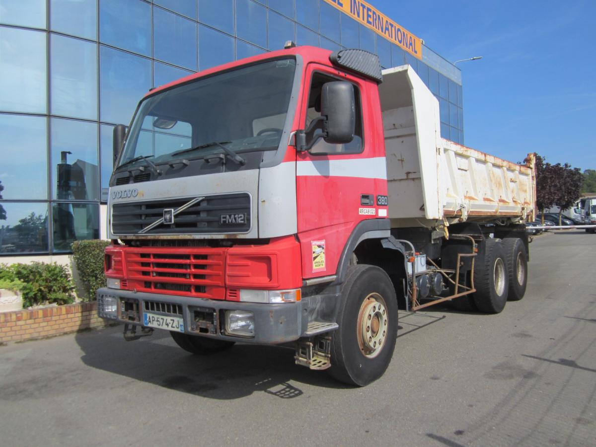 Volvo FM12 380 - Самосвал: фото 1 Volvo FM12 380 - Самосвал: фото 1