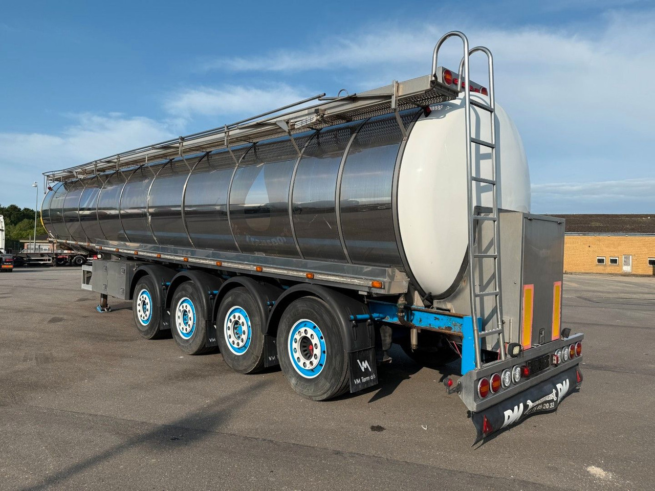 Burg VM Tarm 4 axle 33.000 L Vogelsang - Полуприцеп-цистерна: фото 4 Burg VM Tarm 4 axle 33.000 L Vogelsang - Полуприцеп-цистерна: фото 4