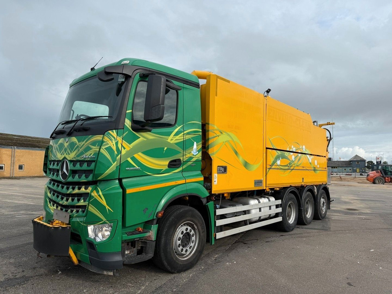 Mercedes-Benz 3258 RHD 8x4-4 Wiedemann Super 1000 Recycler - Ассенизатор: фото 2 Mercedes-Benz 3258 RHD 8x4-4 Wiedemann Super 1000 Recycler - Ассенизатор: фото 2