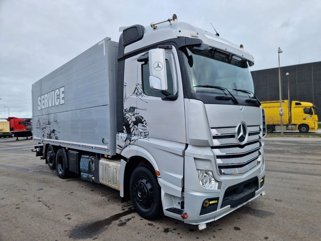 Mercedes-Benz Actros 2545 DinkelMagnus Kran/Kompressor/Service - Грузовик с закрытым кузовом, Автоманипулятор: фото 3 Mercedes-Benz Actros 2545 DinkelMagnus Kran/Kompressor/Service - Грузовик с закрытым кузовом, Автоманипулятор: фото 3