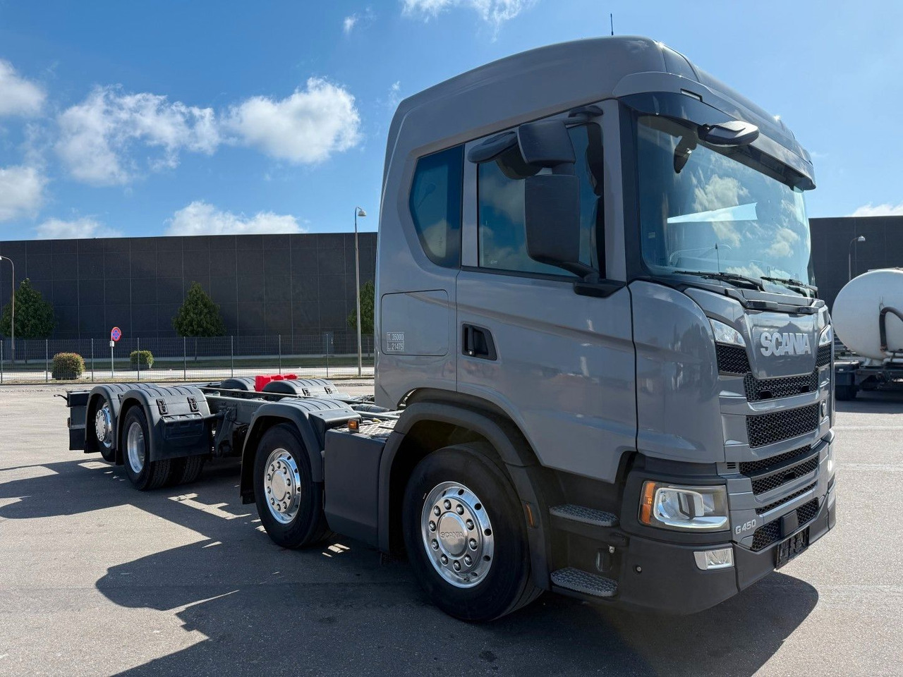 Scania G450 NGS 8x2*6 ADR Chassis / Fahrgestell Euro 6 - Грузовик-шасси: фото 2 Scania G450 NGS 8x2*6 ADR Chassis / Fahrgestell Euro 6 - Грузовик-шасси: фото 2