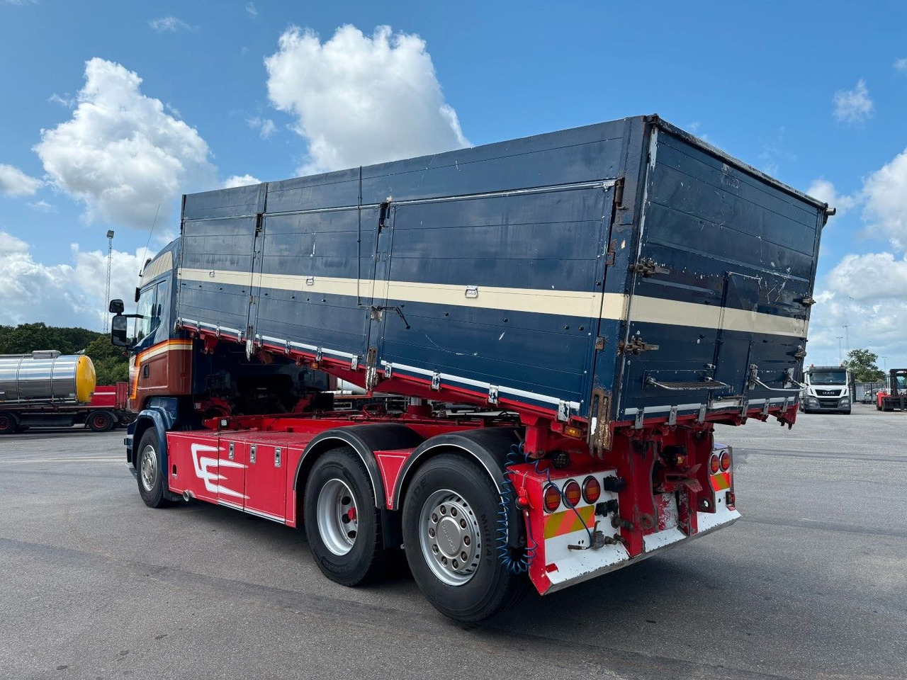 Scania R520 6x2 Highline Getreidekipper Euro 6 - Самосвал: фото 4 Scania R520 6x2 Highline Getreidekipper Euro 6 - Самосвал: фото 4