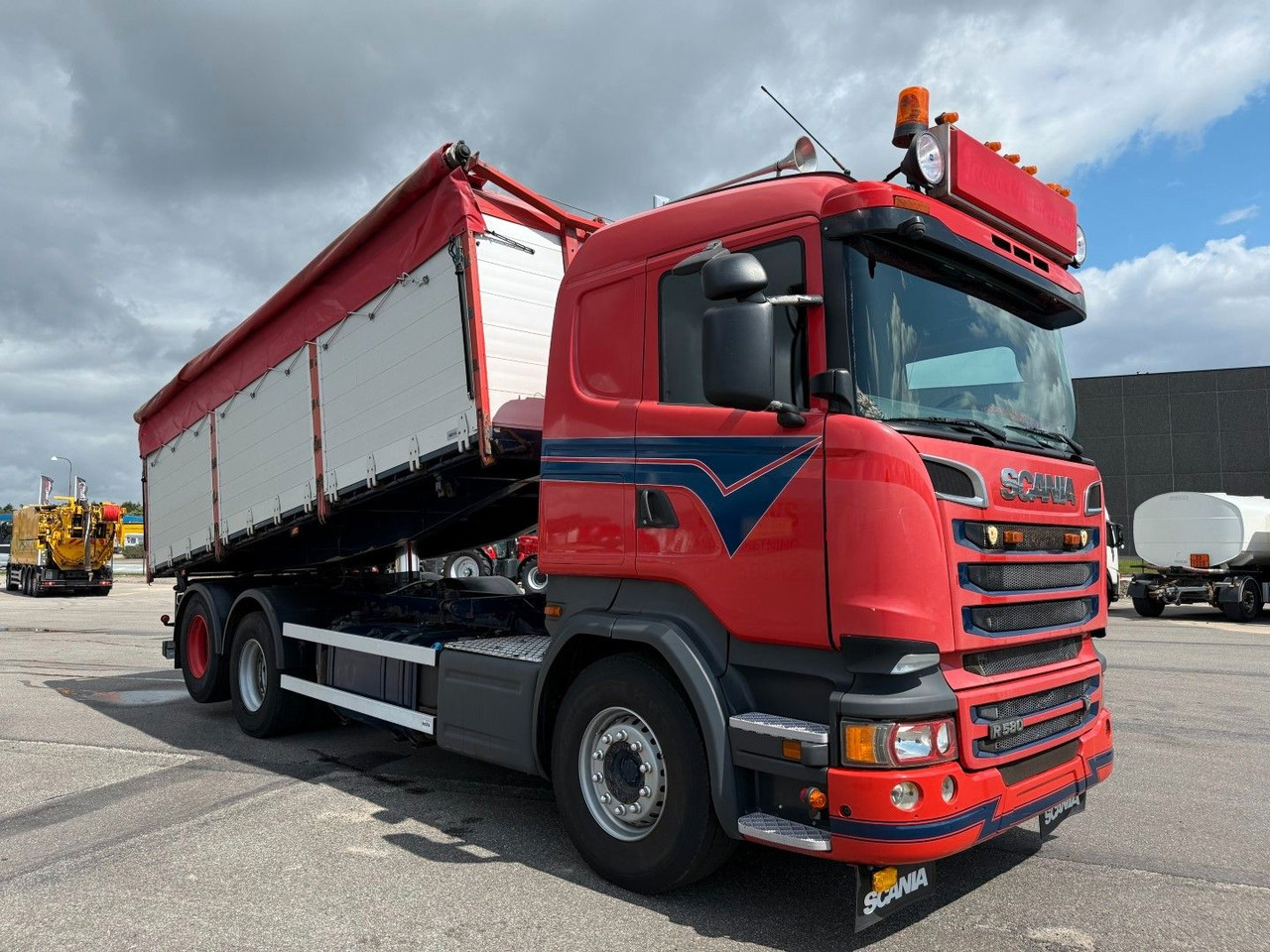 Scania R580 V8 6x2 Highline Euro 6 / Tipper / Kipper - Самосвал: фото 2 Scania R580 V8 6x2 Highline Euro 6 / Tipper / Kipper - Самосвал: фото 2