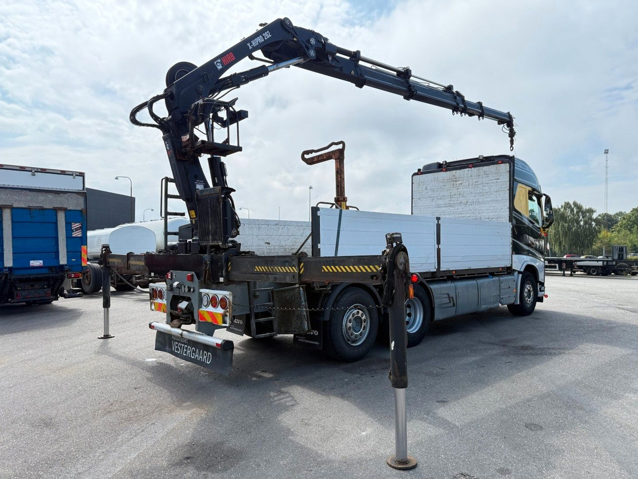 Volvo FH500 6x2*4 / Crane HIAB 262 EP-5 Euro 6 - Автоманипулятор: фото 4 Volvo FH500 6x2*4 / Crane HIAB 262 EP-5 Euro 6 - Автоманипулятор: фото 4