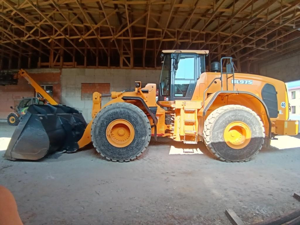 Hyundai HL975 - Колёсный погрузчик: фото 1 Hyundai HL975 - Колёсный погрузчик: фото 1