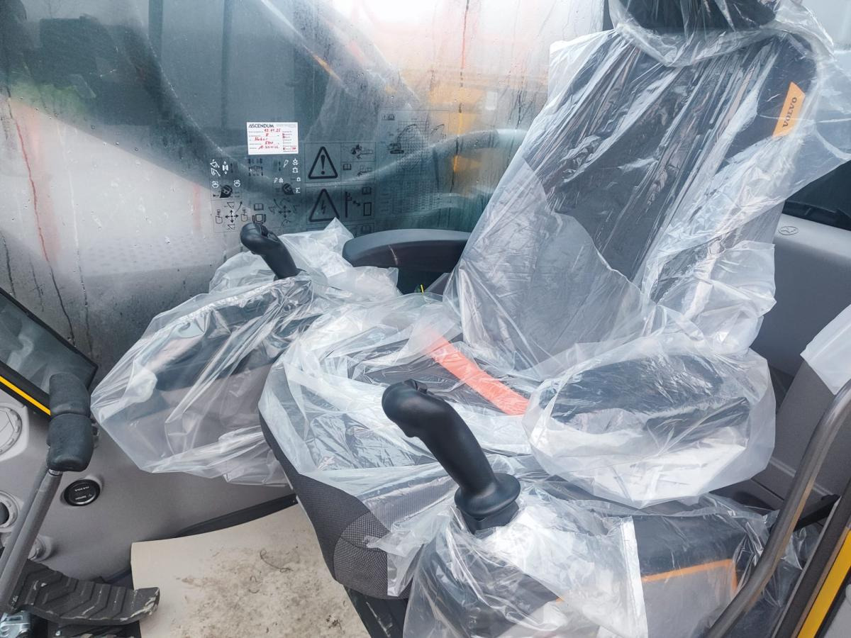 Volvo EC350EL NEU - Гусеничный экскаватор: фото 5 Volvo EC350EL NEU - Гусеничный экскаватор: фото 5