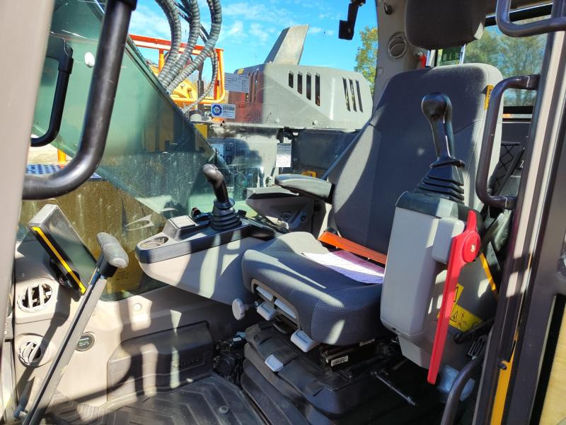 Volvo ECR235EL - Гусеничный экскаватор: фото 5 Volvo ECR235EL - Гусеничный экскаватор: фото 5