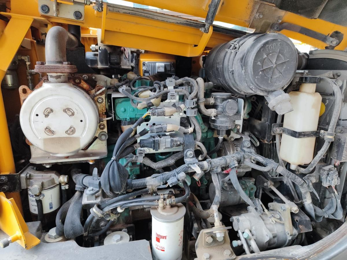 Volvo ECR88D - Мини-экскаватор: фото 5 Volvo ECR88D - Мини-экскаватор: фото 5