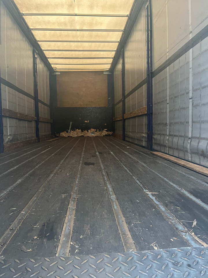 DAF CF 310 - Грузовик с закрытым кузовом: фото 5 DAF CF 310 - Грузовик с закрытым кузовом: фото 5